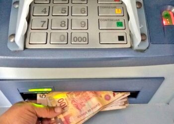 Ya podrás retirar efectivo en cualquier cajero de estos bancos sin pagar comisión