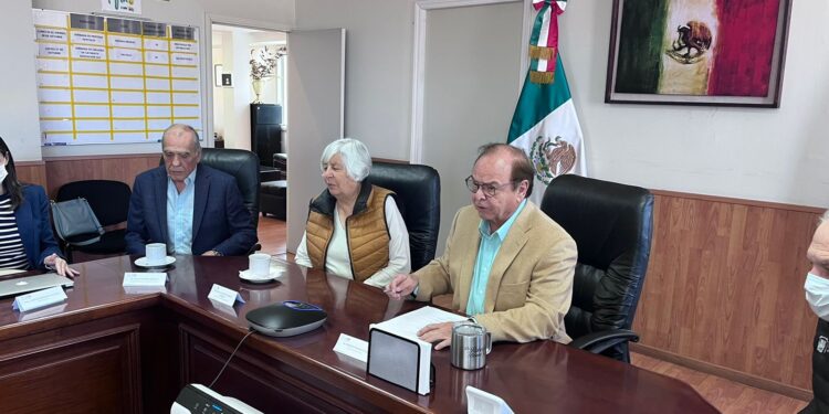 COMPARTEN ESTRATEGIA PARA PREVENIR LA RABIA EN HUMANOS Y ANIMALES EN COAHUILA
