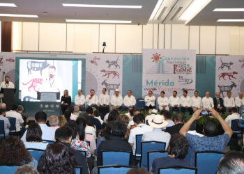 Reconoce Agricultura trabajo de médicos veterinarios para garantizar el abasto de alimentos sanos y seguros