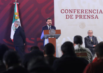 IMSS-Bienestar cuenta con 610 médicos cubanos desplegados en 12 estados del país: Zoé Robledo