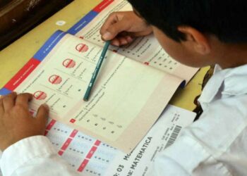 Estudiantes mexicanos en Estados Unidos regresan a escuelas mexicanas