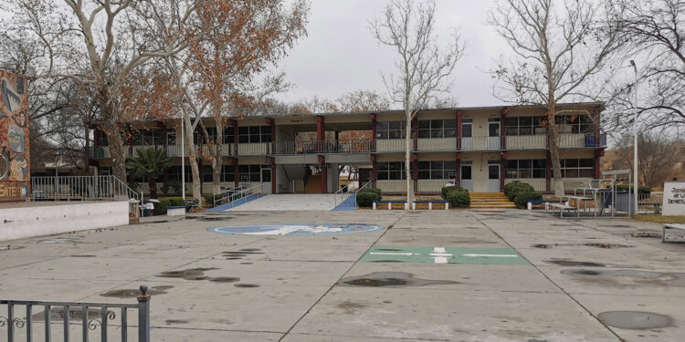 Alta demanda de escuelas por crecimiento desmedido