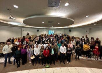 MÁS DE 200 CAPACITADOS EN LENGUAJE INCLUYENTE RECIBEN SU CONSTANCIA, EN COAHUILA