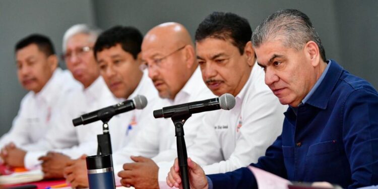 RECONOCE MARS APOYO DEL SECTOR EDUCATIVO EN COAHUILA