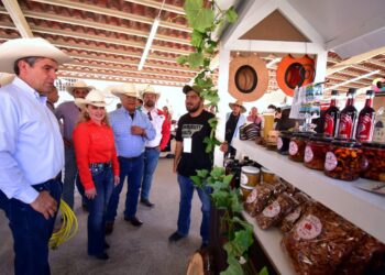 UN ÉXITO EL FESTIVAL FAMILIAR DEL CENTENARIO DE LA UAAAN