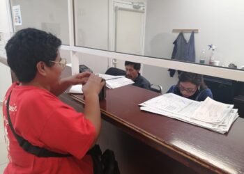 MÁS DE TRES MIL NOTIFICACIONES DE INVITACIÓN A LOS CONTRIBUYENTES A PAGAR EL PREDIAL HA ENTREGADO LA DIRECCIÓN DE CATASTRO