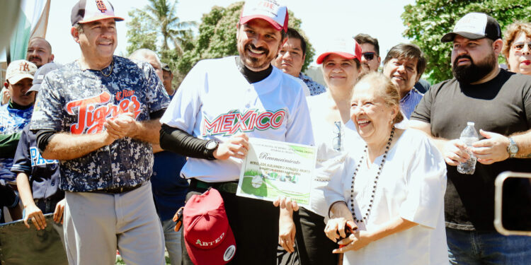 Gobierno federal trabaja para que juventudes encuentren en el béisbol un espacio para la salud: Zoé Robledo