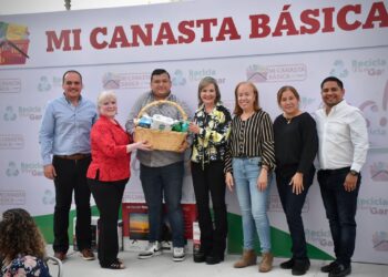 REALIZAN BRIGADA DE PUERTAS ABIERTAS EN LA COLONIA GONZÁLEZ