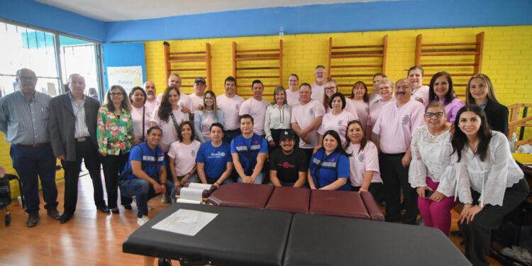 ASISTE ALCALDESA AL INICIO DE LA 19ª JORNADA QUIROPRÁCTICA EN EL CAM 23