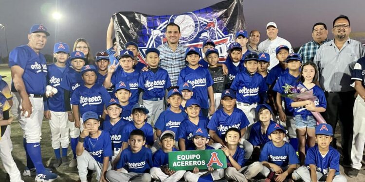 INAUGURAN LIGA INFANTIL DE BEISBOL INTERMUNICIPAL CON 20 EQUIPOS EN ALLENDE, DEDICADA A GENARO “WILLY” MEDINA  