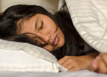 Recomiendan mejorar calidad del sueño para una vida saludable