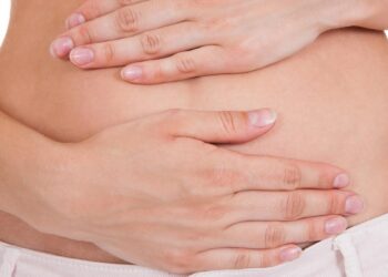 Hábitos inadecuados de alimentación y sedentarismo provocan estreñimiento