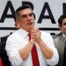 CIUDAD DE MÉXICO, 14JUNIO2022.- Alejandro Moreno Cárdenas, presidente nacional del Partido Revolucionario Institucional (PRI), ofreció conferencia de prensa tras reunirse con nueve ex presidente del partido en que se reflexionó los resultados de las pasadas elecciones, así como el futuro del partido. Aunque se presentía una renuncia por parte de Moreno Cárdenas, este afirmó que permanecerá al frente del partido pues fue elegido por la militancia y cumplirá con los tiempos que en los estatutos están marcados.
FOTO: GALO CAÑAS/CUARTOSCURO.COM