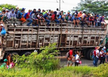 GOBIERNOS DE AMÉRICA LATINA EXPULSORES DE MIGRANTES
