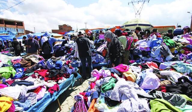 ¿Compras ropa de paca? ¡Cuidado!… estas son las enfermedades que podrías contraer con las prendas de segunda mano