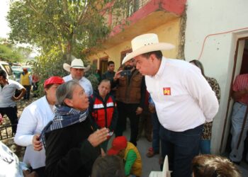 Recorre Ricardo Mejía ejidos de Saltillo y cabecera municipal de General Cepeda