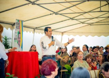 SE REUNE MEMO RUIZ CON LA ASOCIACION DE AGENTES ADUANALES DE PIEDRAS NEGRAS