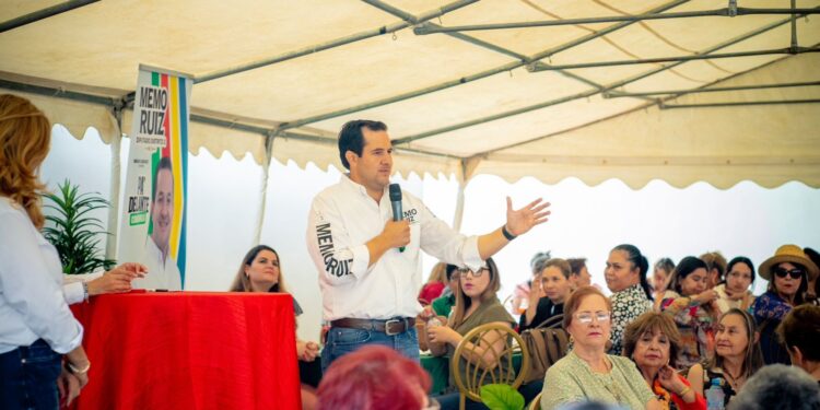 SE REUNE MEMO RUIZ CON LA ASOCIACION DE AGENTES ADUANALES DE PIEDRAS NEGRAS