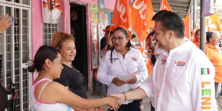 EMOTIVO RECIBIMIENTO A LENIN PÉREZ EN LA MINITA Y RINCÓN DE LOS PASTORES DE SALTILLO; CANDIDATO PREPARADO PARA EL PRIMER DEBATE.