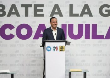 CON PROPUESTAS DEJA MANOLO CLARO QUE COAHUILA VA PA´DELANTE