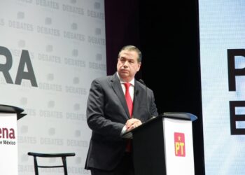 Gana Ricardo Mejía el primer debate a gobernador de Coahuila