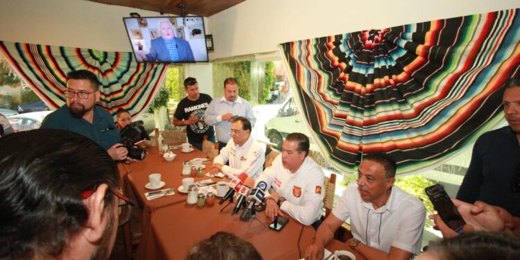 Reta Ricardo Mejía a Manolo Jiménez a debate cara a cara