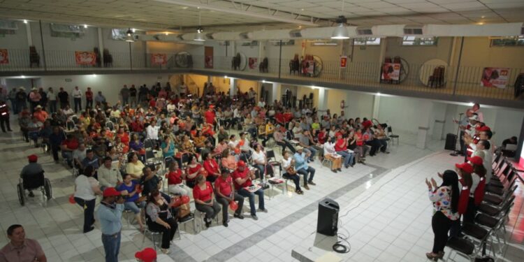 Allende y Nava rugen con «el Tigre'» para sacar a los corruptos