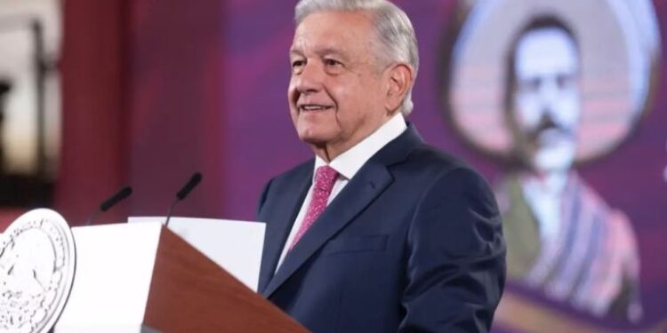 Con compra de plantas a Iberdrola no habrá aumento al precio de la luz y combustibles, afirma AMLO