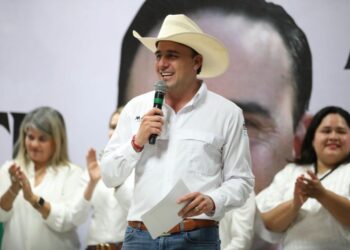 Inicia Manolo recorrido por todas las regiones de Coahuila