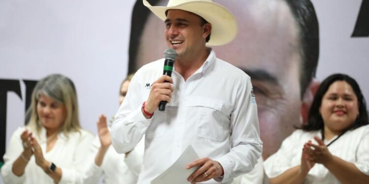 Inicia Manolo recorrido por todas las regiones de Coahuila