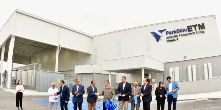 ACOMPAÑA MARS A DIRECTIVOS DE PARK OHIO EN LA INAUGURACIÓN DE LA PLANTA 4