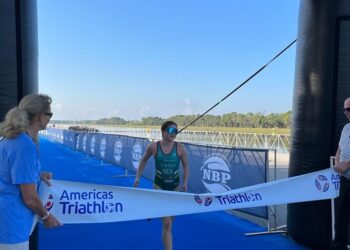 COAHUILENSE JIMENA DE LA PEÑA VIAJA EN BUSCA DE SU CLASIFICACIÓN AL MUNDIAL DE TRIATLÓN