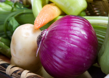 Certifica Agricultura inocuidad en producción y empaques de cebolla en Chihuahua