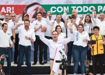 Trabajo en equipo mantendrá el desarrollo y la calidad de vida: Manolo