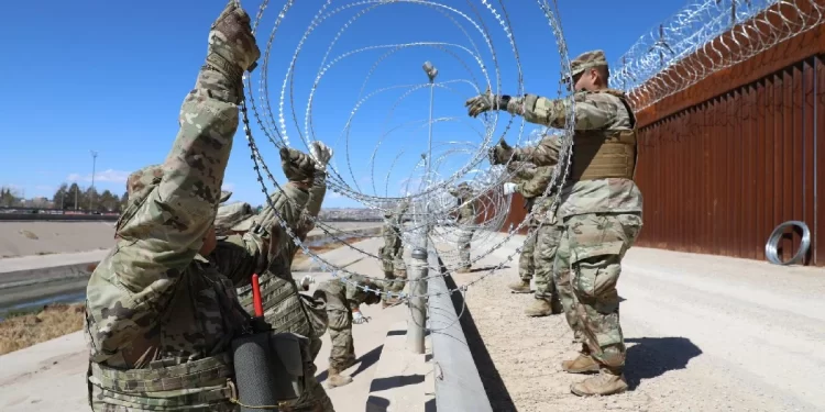 EU despliega 24 mil agentes en frontera con México ante la esperada ola migrantes por Título 42