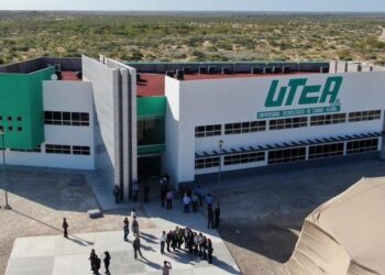 Promociona la UTCA sus carreras llamadas del futuro