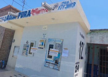 ANTE EL CALOR, SALUD COAHUILA REVISA CALIDAD DEL AGUA Y HIELO DE PLANTAS POTABILIZADORAS