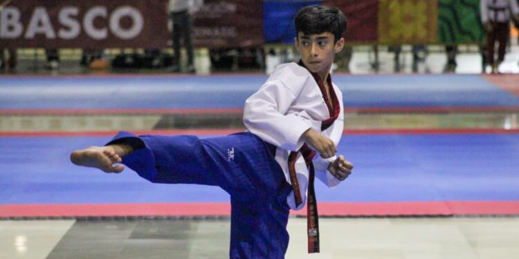 COAHUILA SUMA 4 MEDALLAS EN EL TAEKWONDO POOMSAE DE LOS NACIONALES CONADE