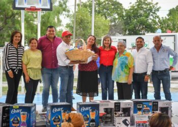 LLEVAN PROGRAMA «MI CANASTA BÁSICA» A LA DIVISIÓN DEL NORTE