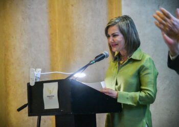 REALIZAN SIMPOSIO DE IMPACTO AMBIENTAL, EDUCACIÓN Y SALUD