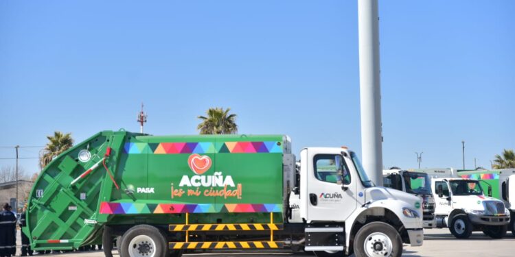 Por el clima calcinante ajustan horario de recolección de basura