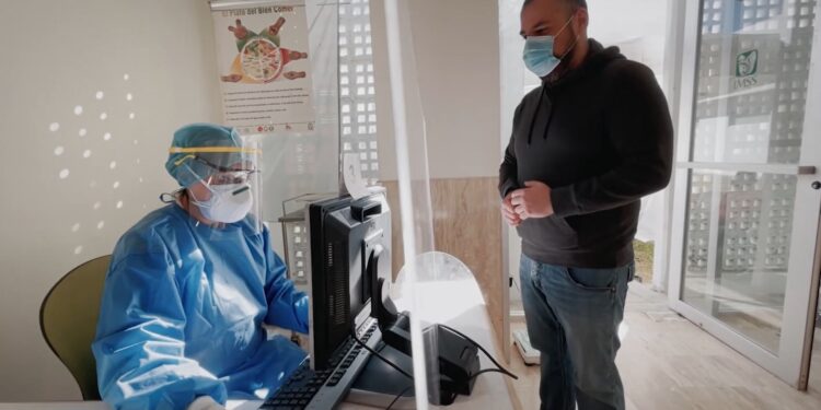 Pacientes con sospecha de COVID-19 se atenderán ya en consulta y en Urgencias