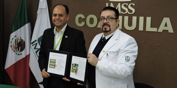 Participa IMSS Coahuila en ceremonia de Cancelación de Primer Día de Emisión de la Estampilla Postal 80 años del IMSS