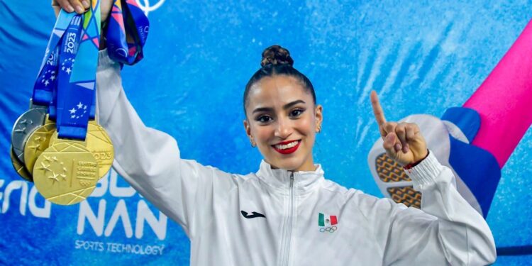 COAHUILENSE MARINA MALPICA ARRASA EN LA GIMNASIA RÍTMICA DE LOS JCC SAN SALVADOR 2023