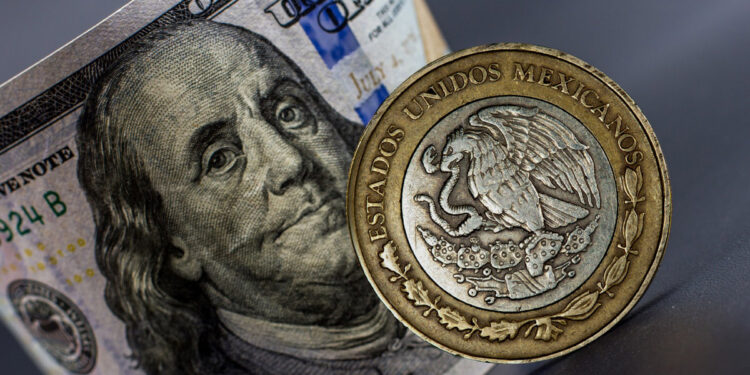 A TENDENCIA A LA BAJA DEL PESO RESPECTO DEL DÓLAR, NO SIGNIFICA QUE LA ECONOMÍA MEXICANA SE ENCUENTRA EN AUGE