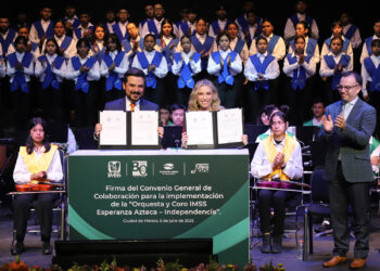 Firman convenio IMSS y Fundación Azteca de Grupo Salinas, para la implementación de Orquestas y Coros IMSS Esperanza Azteca