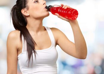 ¡Cuidado! Las bebidas energizantes no hidratan