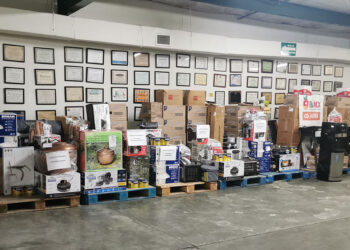 Dotan de enseres a Comedores Comunitarios, Asilos y Casas Hogar