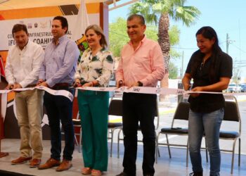 Arrancan Alcaldesa y el Gobernador obra de pavimentación por más de 21 millones de pesos