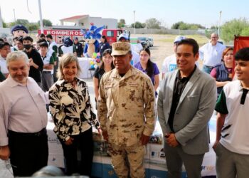 INICIAN CON CEREMONIA CÍVICA CICLO ESCOLAR 2023-2024